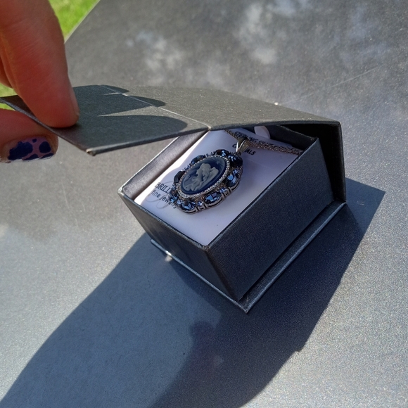 Luminesse Brilliant Fine Jewelry Women's Stirling Silver Crystal Angel Pendant - Picture 8 of 9